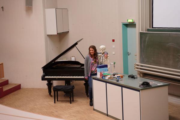 Bild 1 von 20: Claudia Pupeter in der Julius-Maximilians-Universität Würzburg.