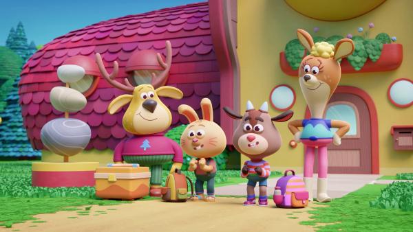 Bild 1 von 4: Die mutigen Kinder Kris und Rebecca wünschen sich, mit den Werkel-Ferkeln zelten zu gehen.