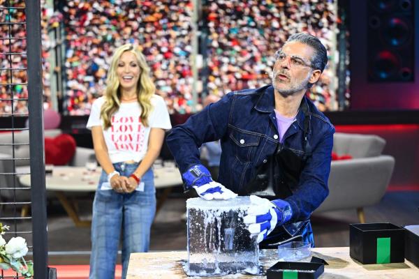 Bild 1 von 12: Andrea Kaiser (l.); Rick Kavanian (r.)