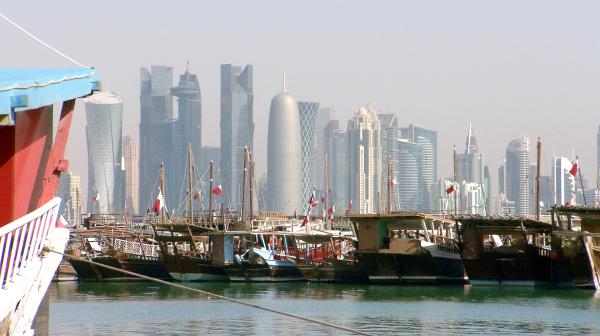Bild 1 von 4: Katar gilt als das reichste Land der Welt. Die Hauptstadt Doha ist das Zentrum des Landes.