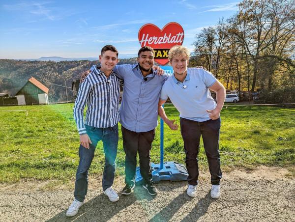 Bild 1 von 4: Im Bild: Peter, Jayden, Achim.