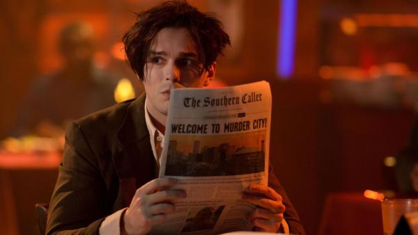 Bild 1 von 4: Renfield (Nicholas Hoult)