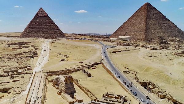 Bild 1 von 3: Schon in der Antike zählten die Pyramiden von Gizeh zu den sieben Weltwundern.
