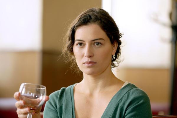 Bild 1 von 8: Im Bild: Esther Zimmering (Dr. Weinberger).