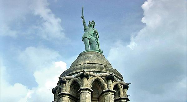 Bild 1 von 5: Im Bild: Hermannsdenkmal.