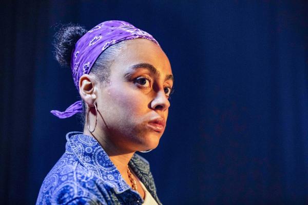 Bild 1 von 27: Im Bild: Harmony Rose-Bremner (Erica Williams).