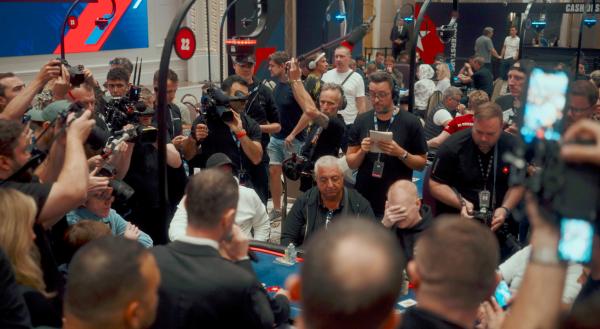 Bild 1 von 4: Grenzenloser Poker-Hype: Bei der European Poker Tour zocken die besten Spieler der Welt.