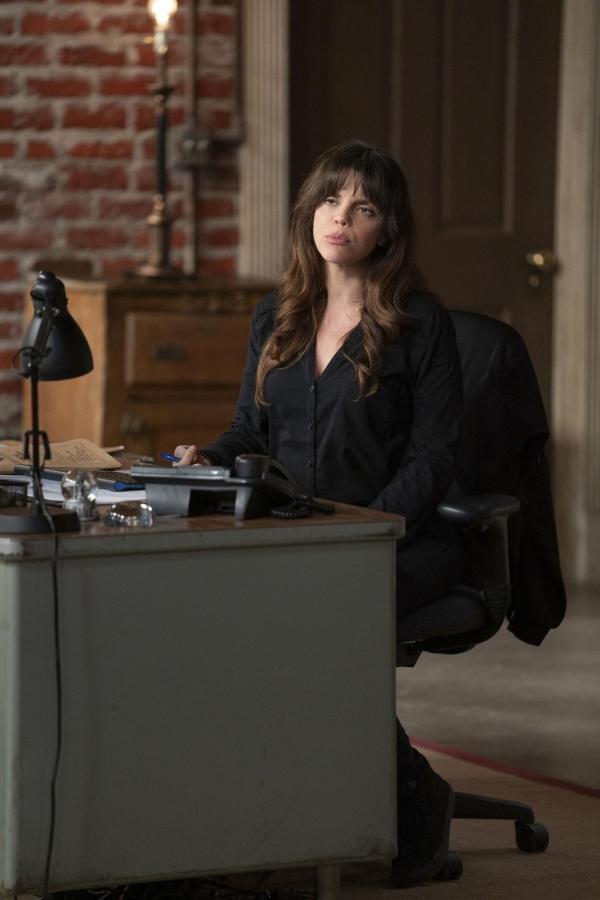 Bild 1 von 9: Tammy Gregorio (Vanessa Ferlito)