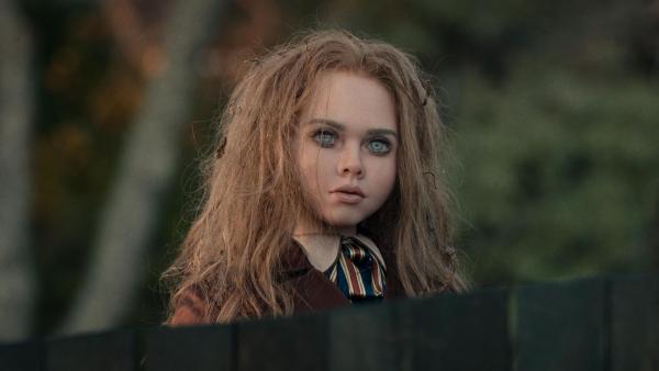 Bild 1 von 8: M3gan (Amie Donald)