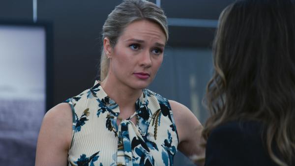 Bild 1 von 11: Kate Whistler (Tori Anderson)