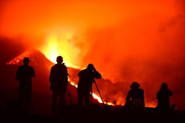 Bild 1 von 14: Die spektakulären Eruptionen auf der beliebten Ferieninsel La Palma lösen ein internationales Medienecho aus.