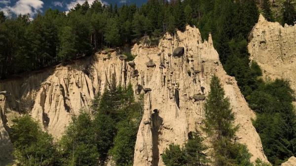 Bild 1 von 15: .