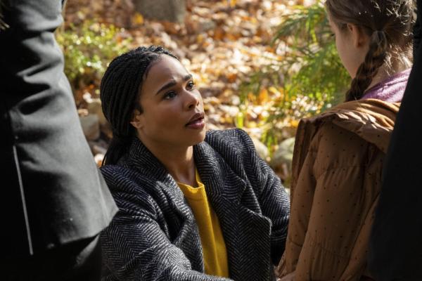 Bild 1 von 9: Sheryll Barnes (Roxy Sternberg)