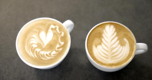 Bild 1 von 7: Wir lieben Kaffee. Trotz Teuerung wollen wir Konsumenten auf das \