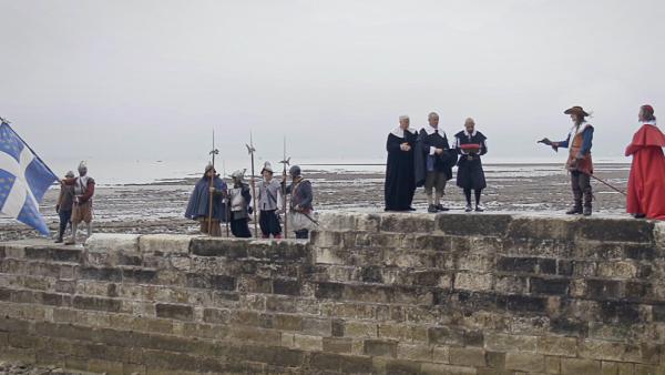 Bild 1 von 4: Ein Großteil der rund 28 000 Einwohner stirbt während der monatelangen Belagerung.