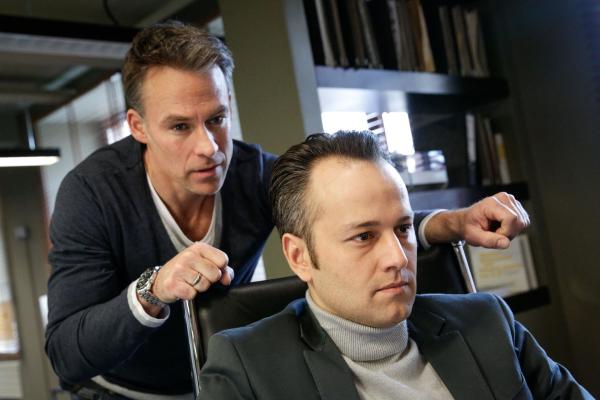 Bild 1 von 6: Jan Maybach (Marco Girnth, l.); Johannes Ruben (Ismail Sahin, r.)