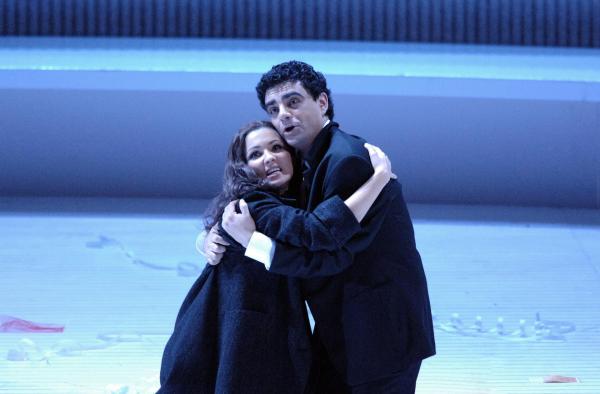 Bild 1 von 46: Im Bild: Anna Netrebko (Violetta), Rolando Villazón (Alfredo).
