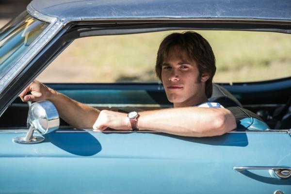 Bild 1 von 4: Jake (Blake Jenner)