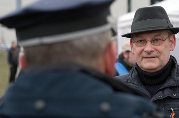 Bild 1 von 7: Rüdiger Hoffmann von der Reichsbürgergruppe \